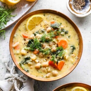 Lemony Greek Chickpea Soup