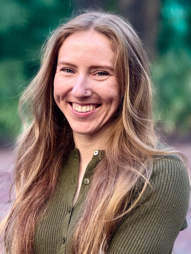 Photo of Reana Weaver